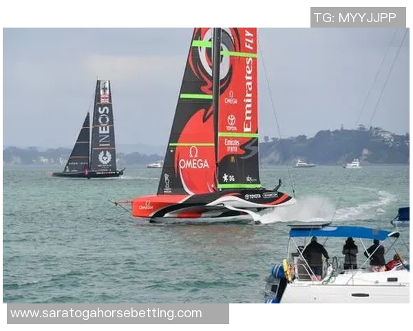 新西兰队在美洲杯帆船赛中再创辉煌成功卫冕续写航海传奇 新西兰队在美洲杯帆船赛中再创辉煌成功卫冕续写航海传奇